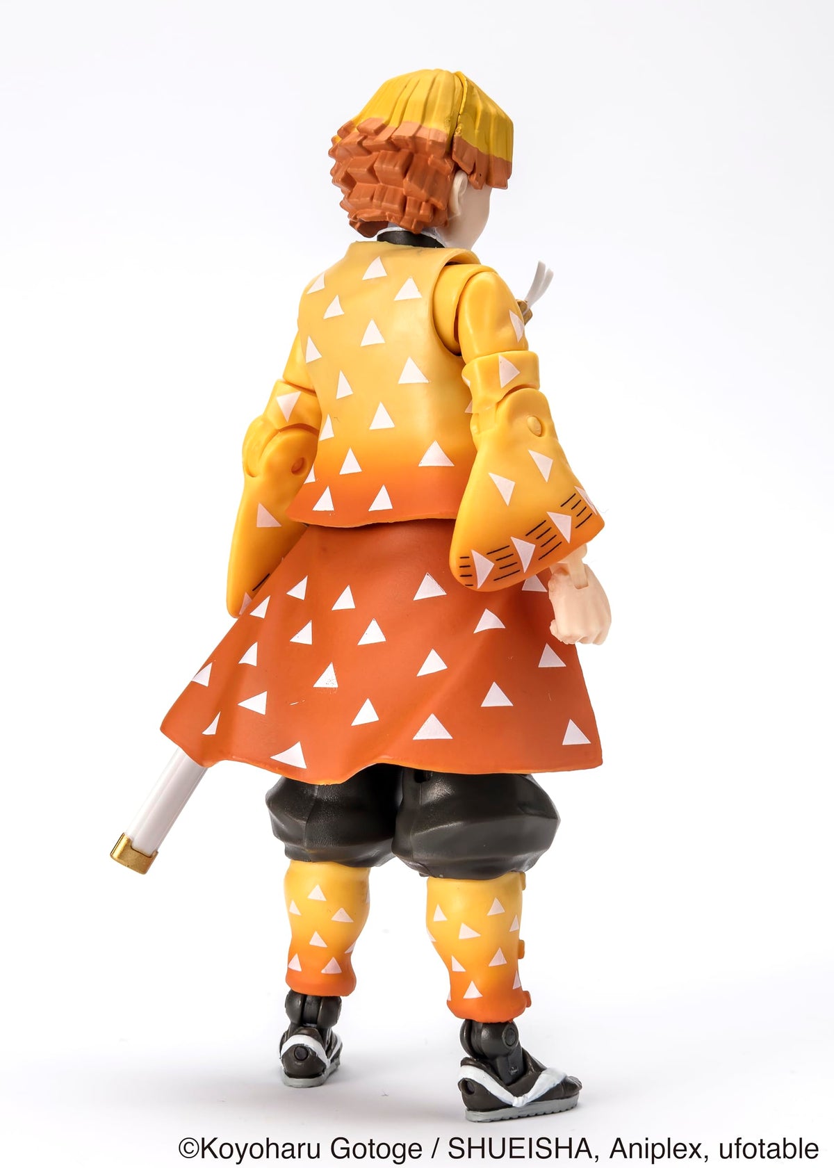 BANDAI Ultimate Legends Zenitsu Agatsuma Action Figure – 12.5cm, 27 Points of Articulation | Demon Slayer Collectible